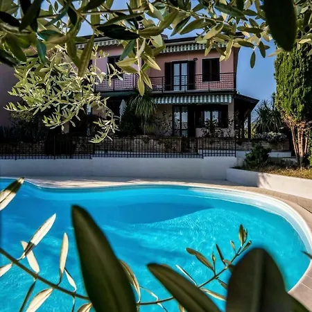 Casa Relax Ferienhaus San Felice del Benaco